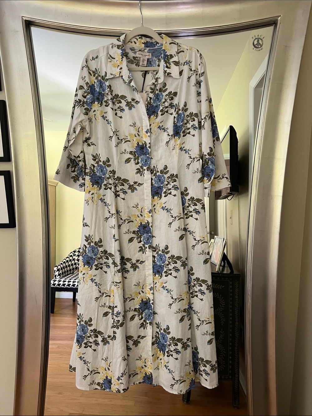 Laura Ashley Women's Blue Floral Button-Front Shirt Dress